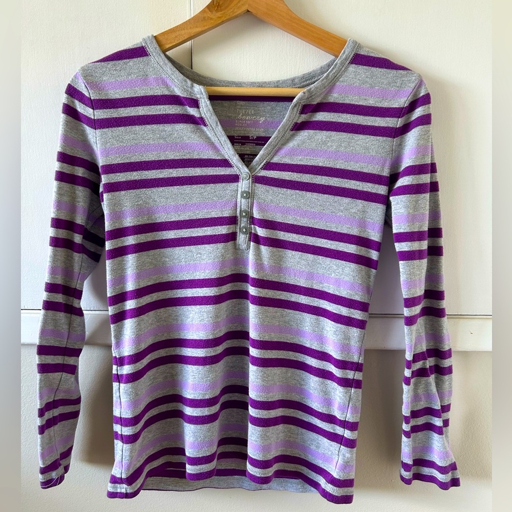 GAP Purple and Gray Henley Top